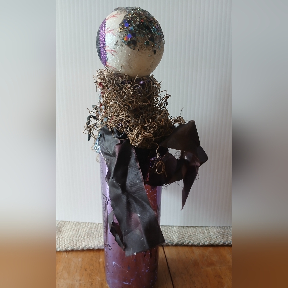 Apothecary Halloween bottle, altered art potion bottles, mixed media apothecary - Picture 4 of 9